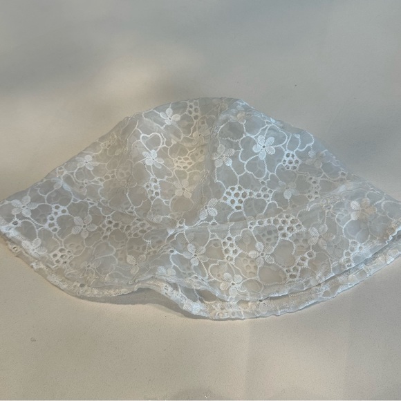 Sheer Lace Bucket Hat - Picture 2 of 3
